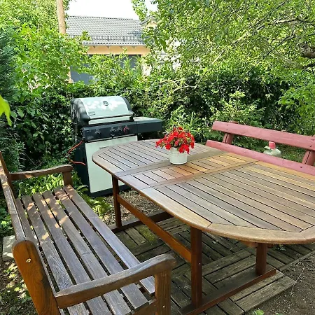 Gemuetliche Nahe Muenchen Mit Kleinem Garten Apartman Emmering
