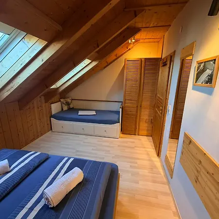 Gemuetliche Nahe Muenchen Mit Kleinem Garten Apartman *